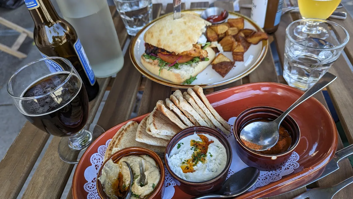 Lokma: Restaurant Photograph