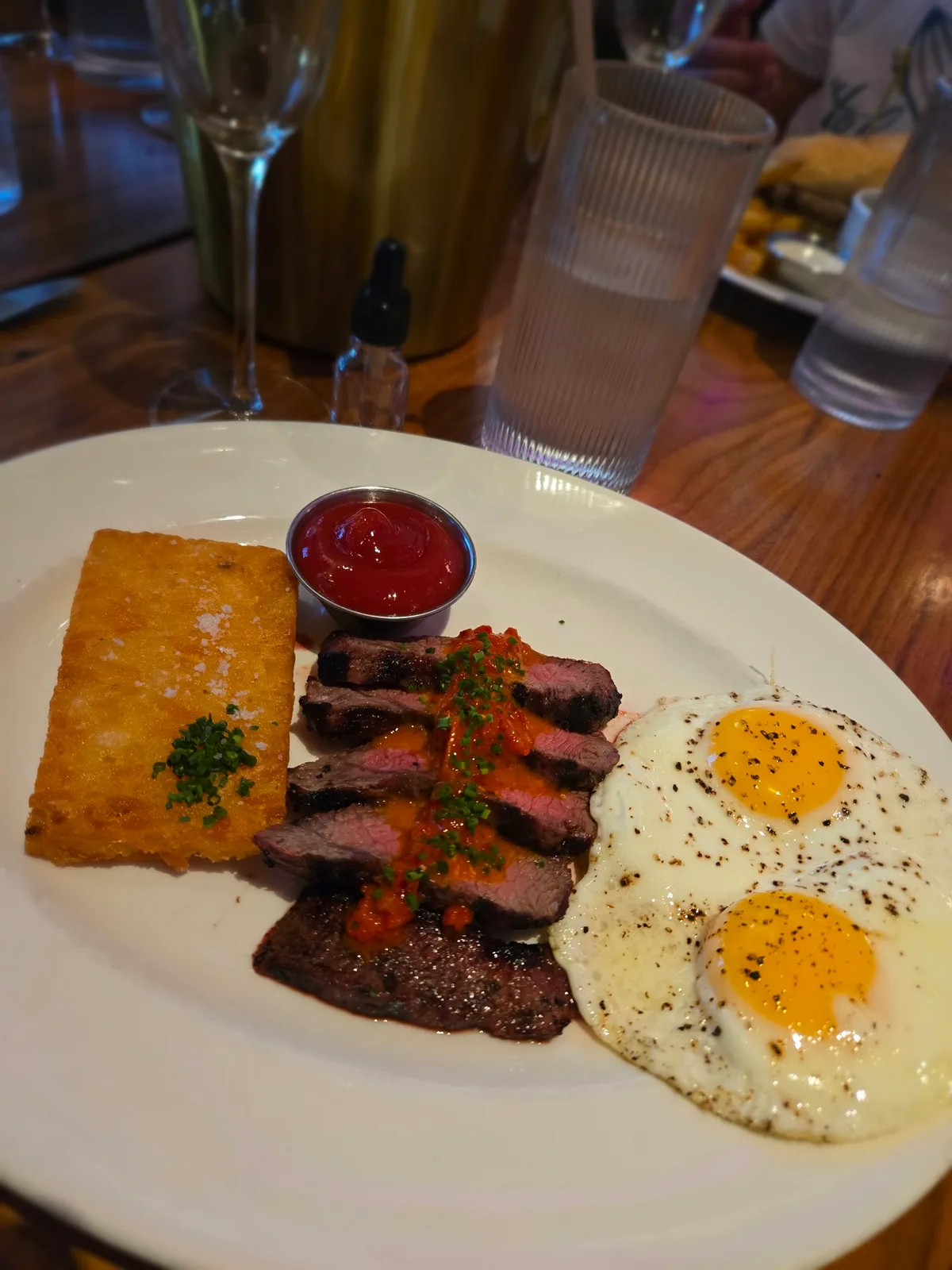 Memoir: Restaurant Photograph