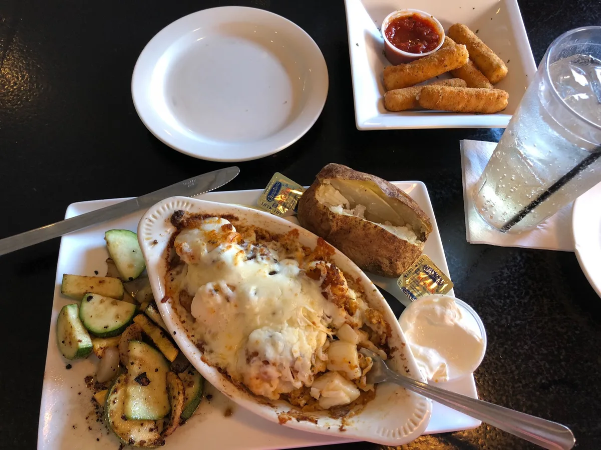 The Compass Tavern: Restaurant Food And Dining Photo