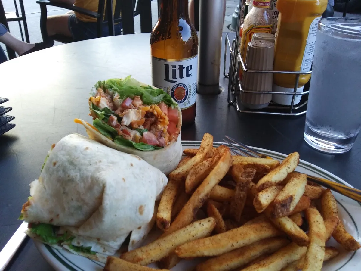 Jack's American Pub: Restaurant Food And Dining Photo