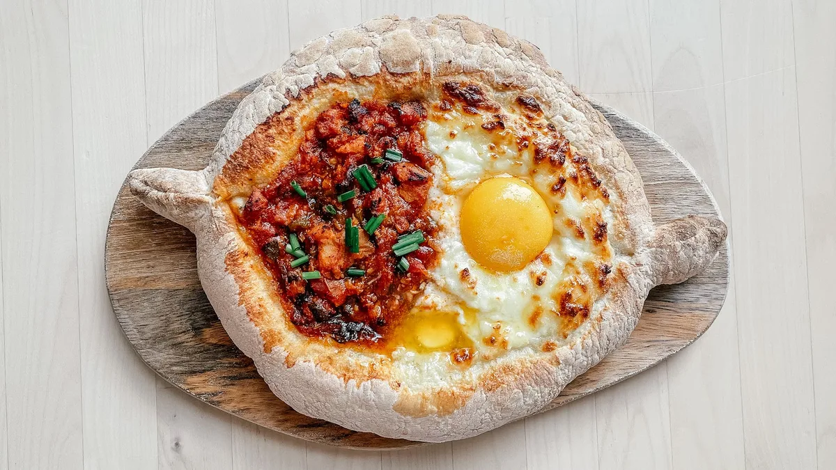 Skalka Georgian Bakery & Dumpling House: Restaurant Photograph