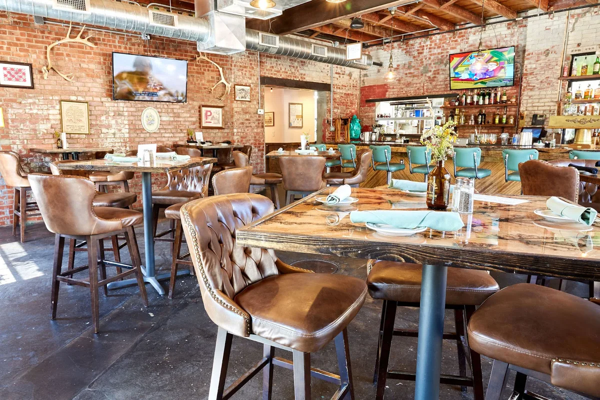 The Press: Restaurant Photograph