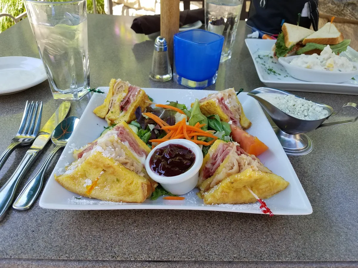 Cottonwood Grille: Restaurant Food And Dining Photo
