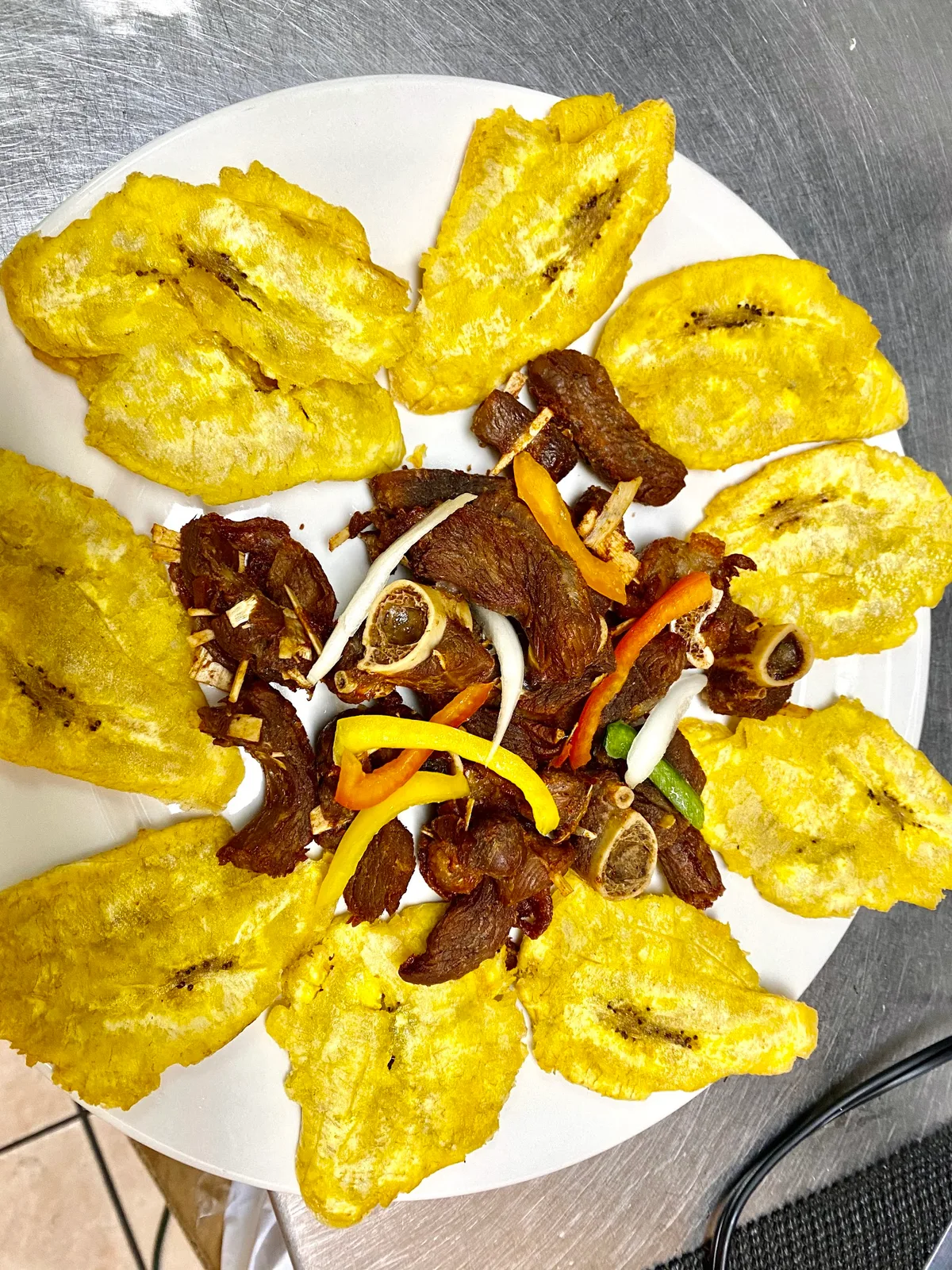 Welele Restaurant: Restaurant Food And Dining Photo