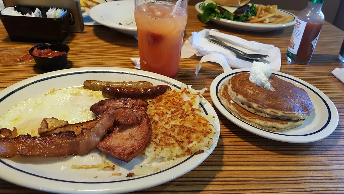 IHOP: Restaurant Photograph