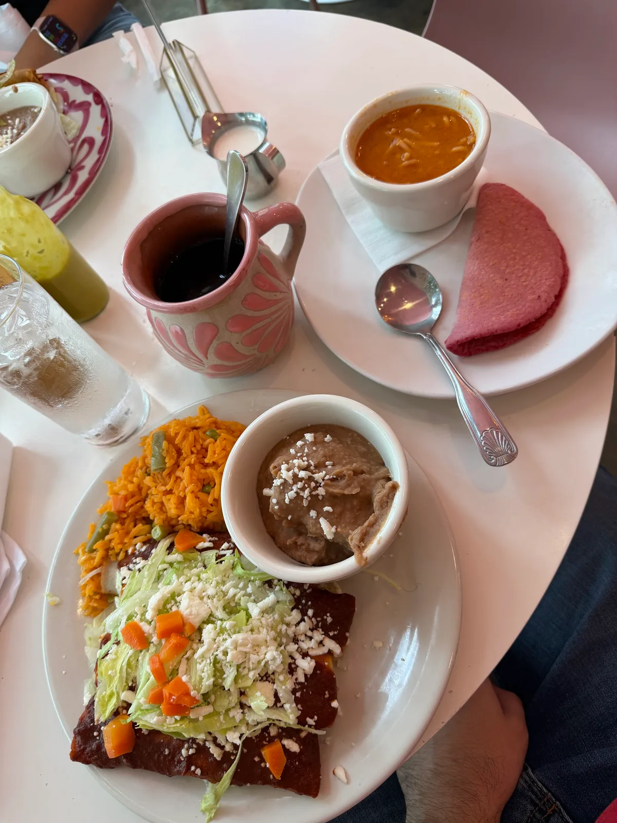 Cafecito: Restaurant Photograph