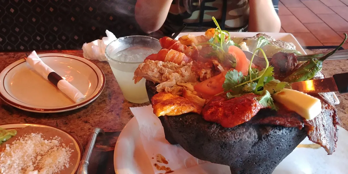 El Pescador Mexican Grill: Restaurant Food And Dining Photo
