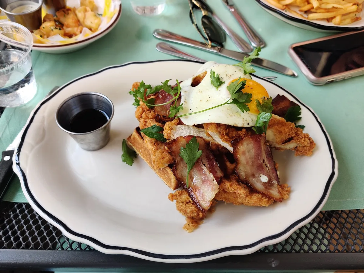 Bud & Marilyn's: Restaurant Photograph