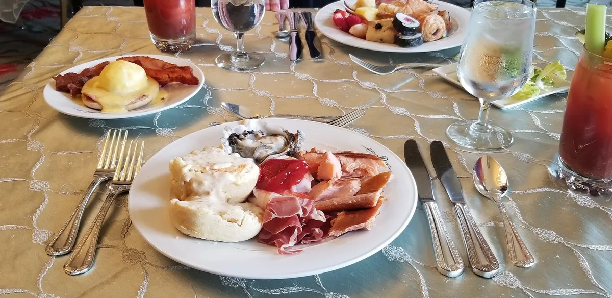 Lake Terrace Dining Room