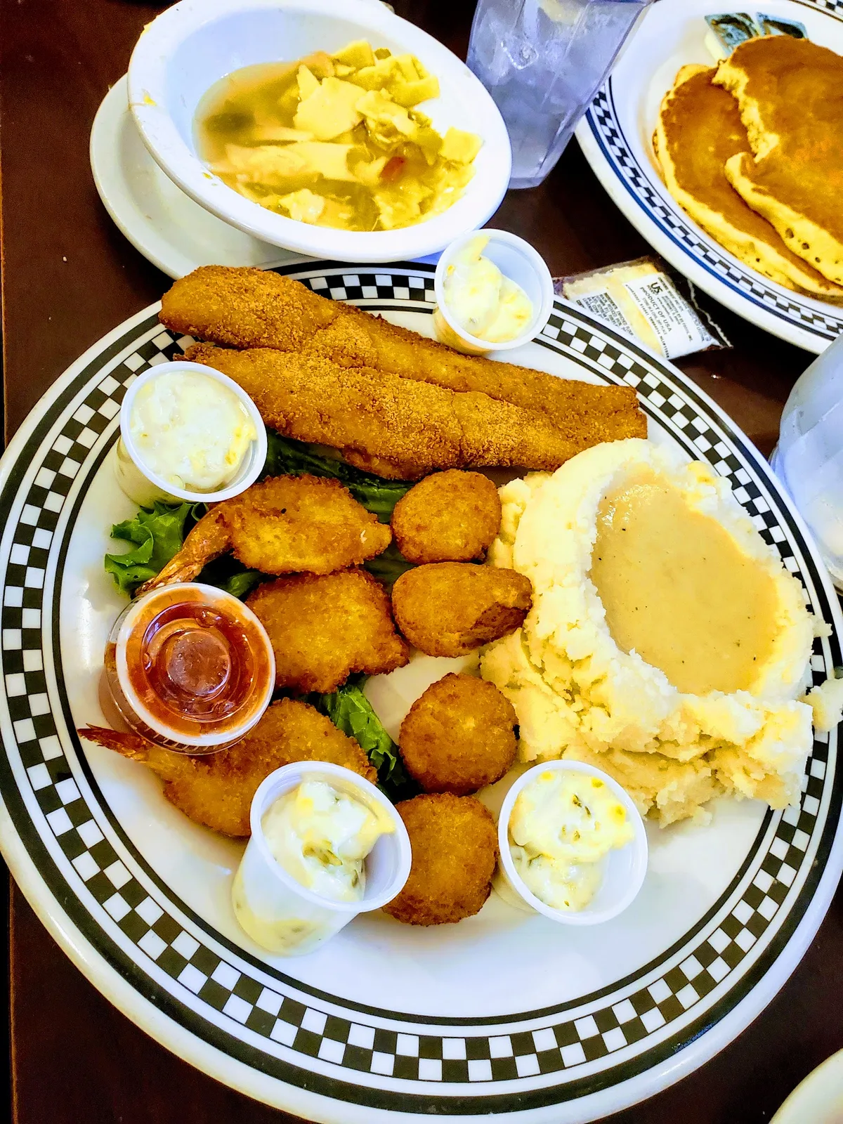 George's Kitchen: Restaurant Food And Dining Photo