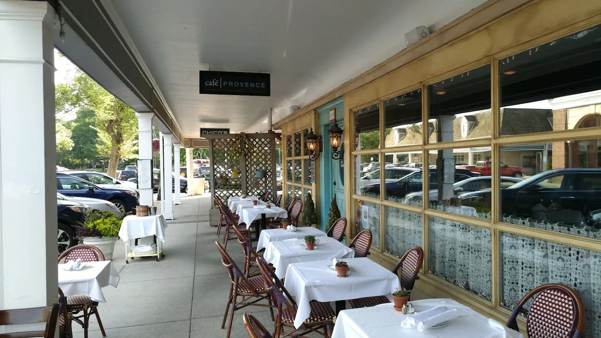 Café Provence: Restaurant Photograph
