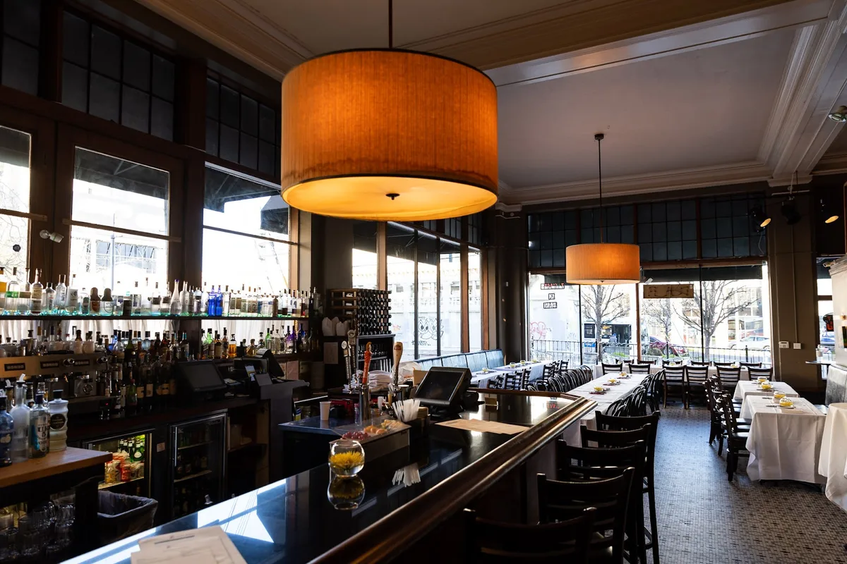 Z Cafe & Bar: Restaurant Photograph