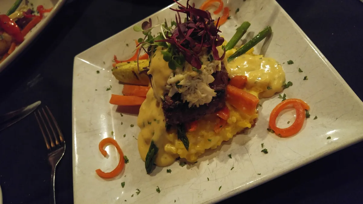 Carlos' Bistro: Restaurant Food And Dining Photo