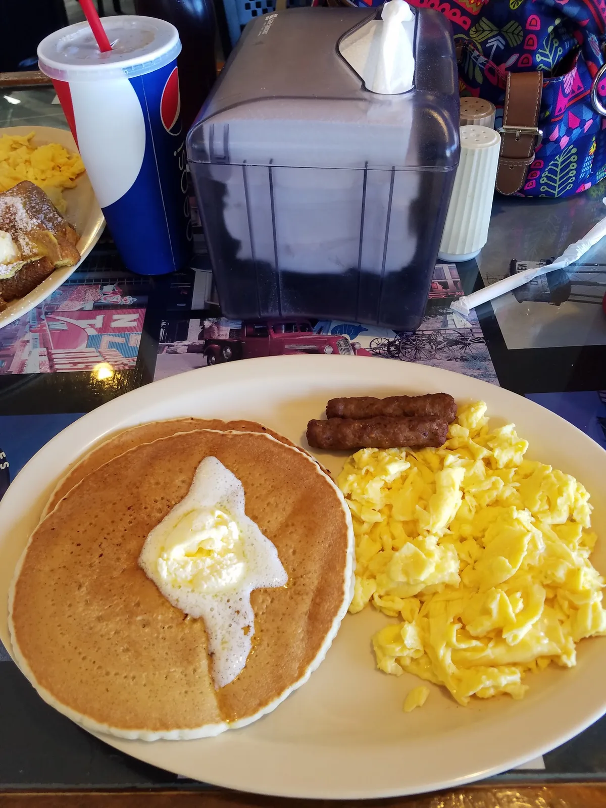 Pit Stop Diner: Restaurant Food And Dining Photo