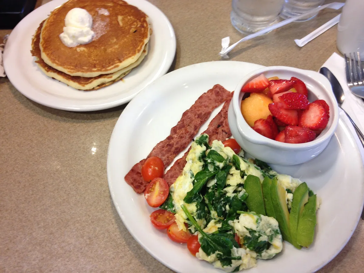 Denny's Restaurant: Restaurant Photograph