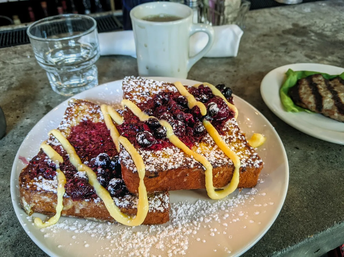 Cafe Nell: Restaurant Food And Dining Photo