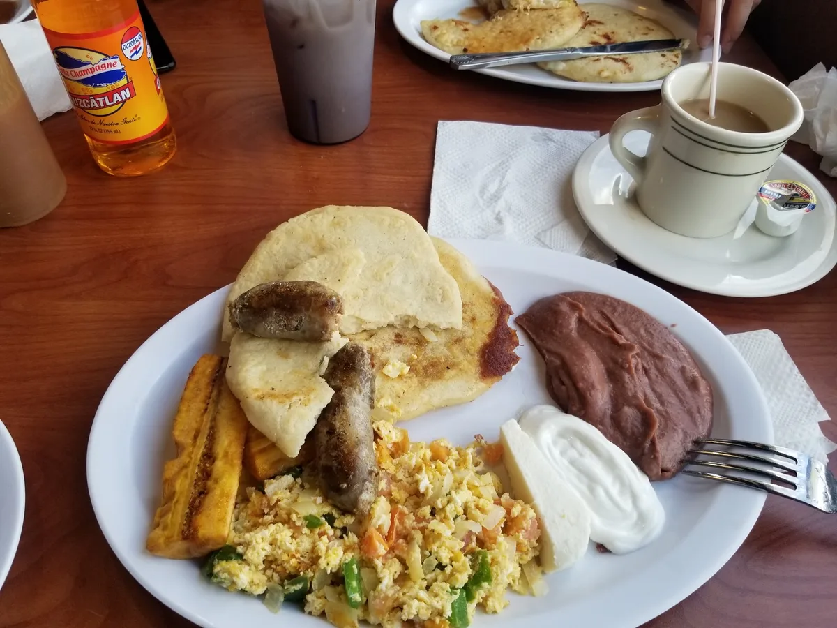 Alpha pupuseria: Restaurant Food And Dining Photo