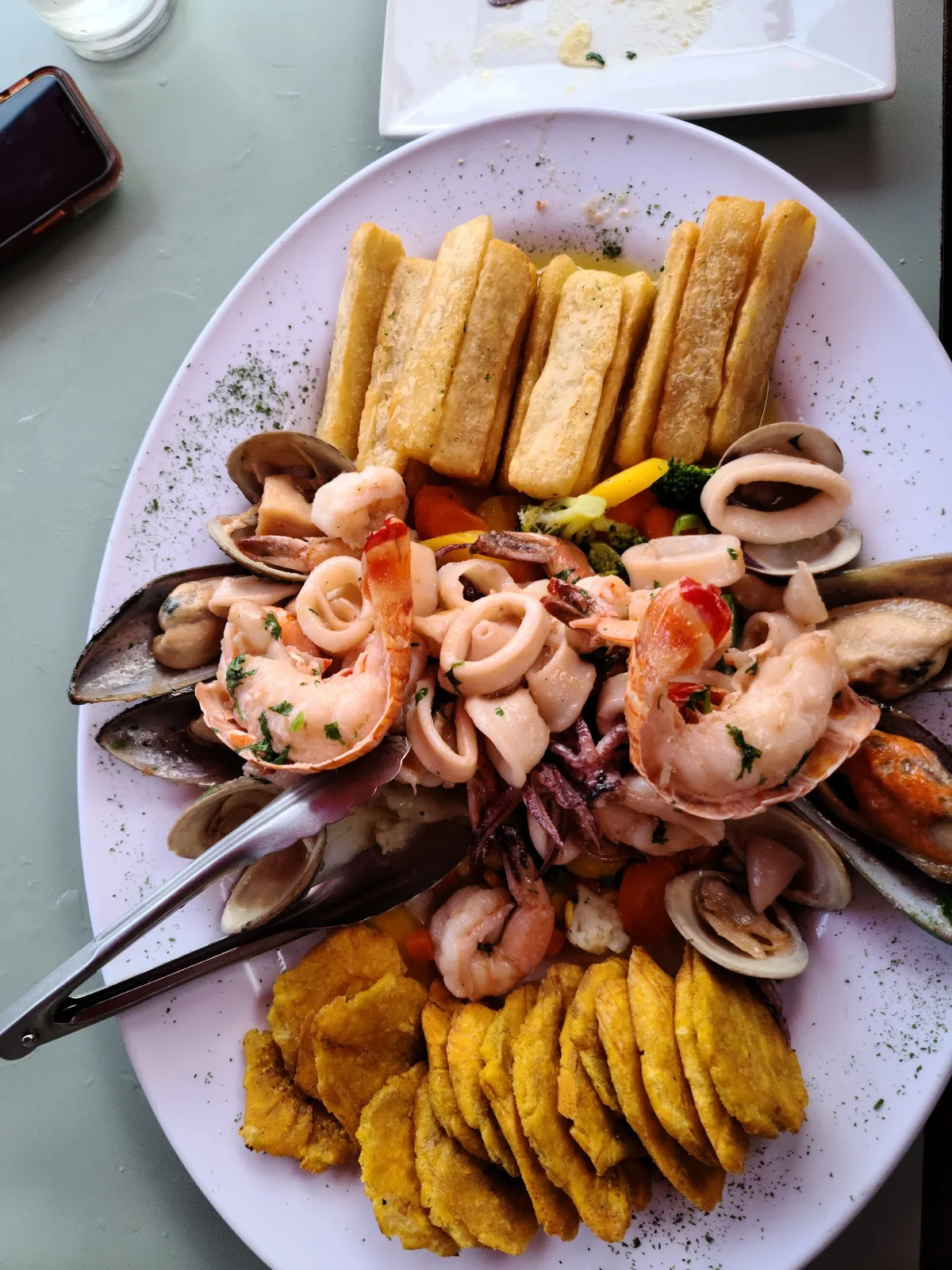 Dia & Noche: Restaurant Food And Dining Photo