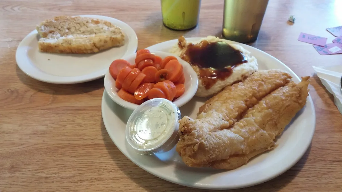 Stauffer’s Cafe & Pie Shoppe: Restaurant Food And Dining Photo