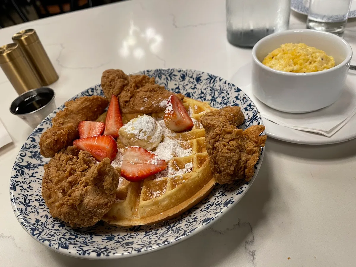 SoLou Baton Rouge: Restaurant Photograph