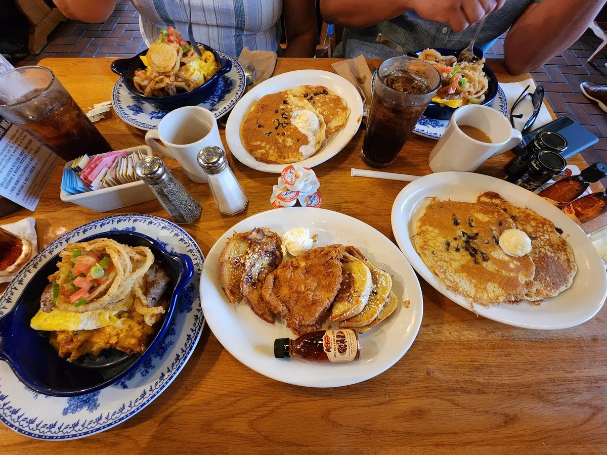 Cracker Barrel Old Country Store · Restaurant Photo From Google Maps