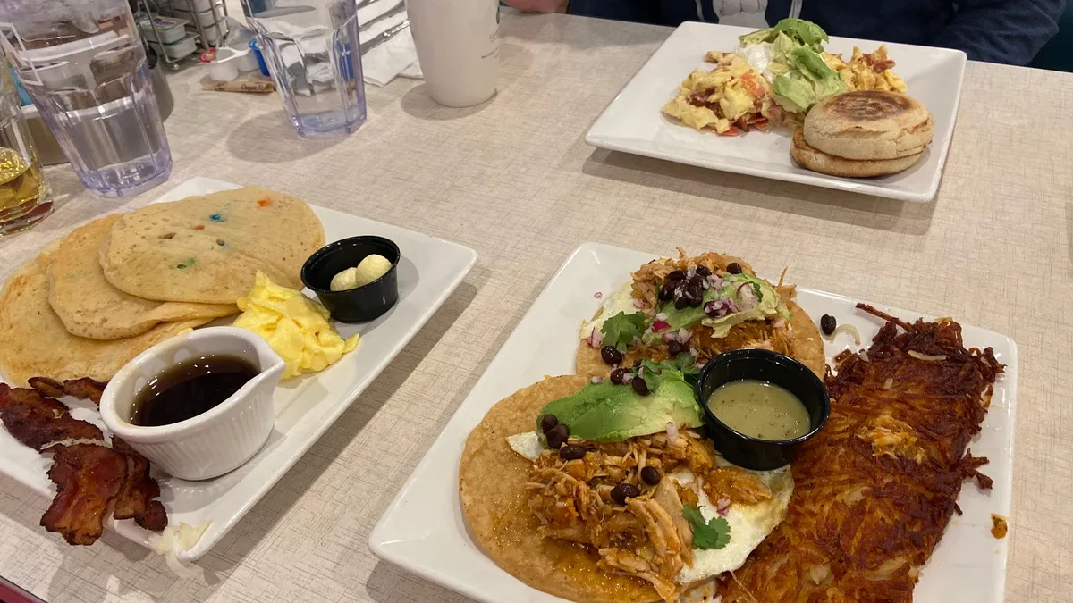 Anna's House - East Beltline: Restaurant Food And Dining Photo