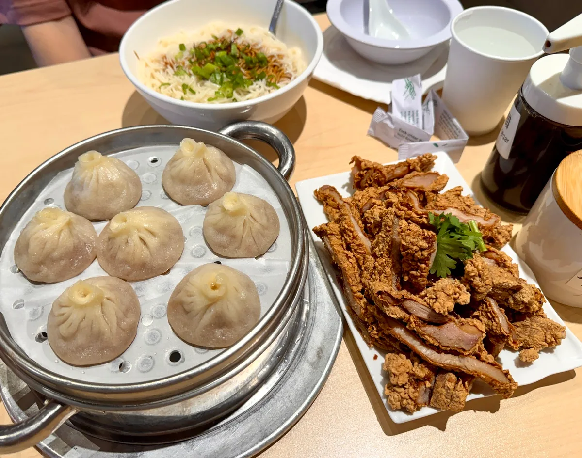 Shanghai Taste上海弄堂: Restaurant Photograph