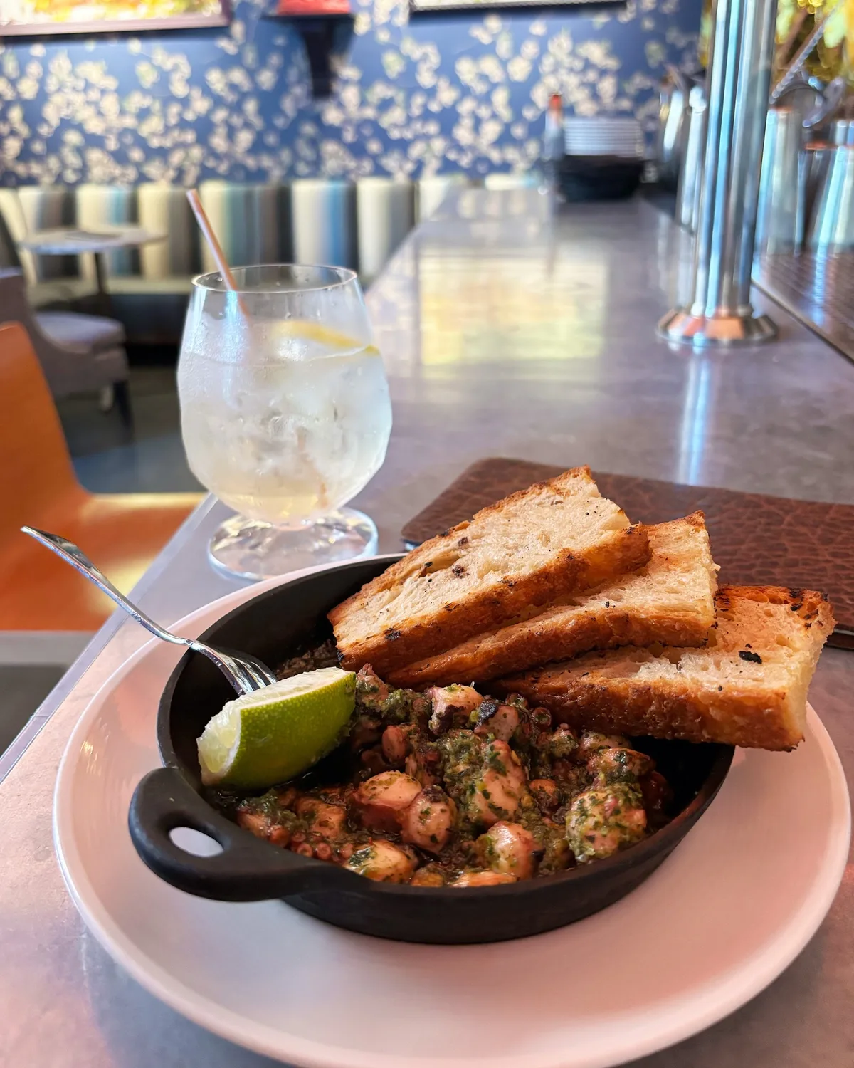 Proof On Main: Restaurant Photograph