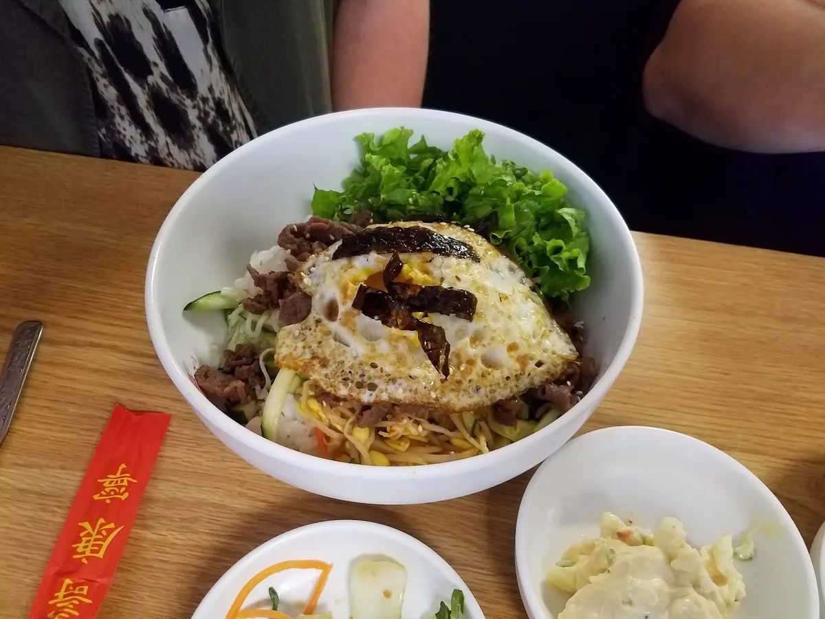 Yummy Express: Restaurant Food And Dining Photo