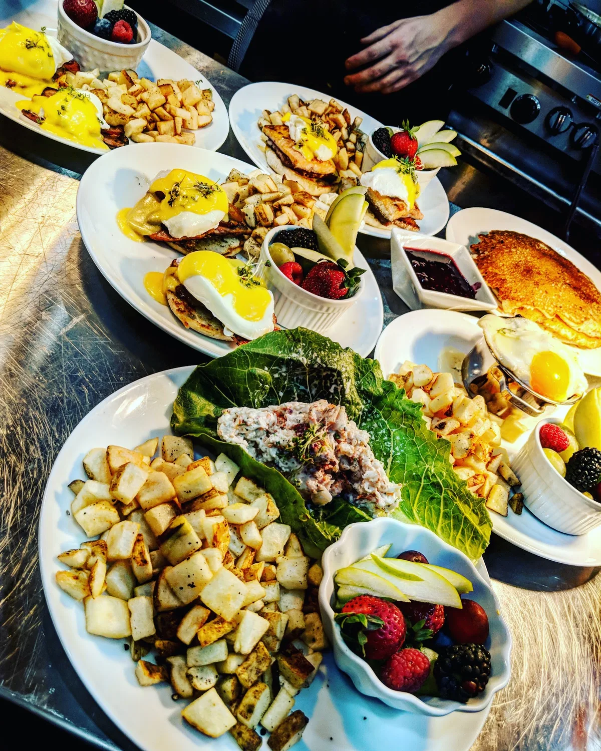 Metropolitan - A Speakeasy: Restaurant Food And Dining Photo