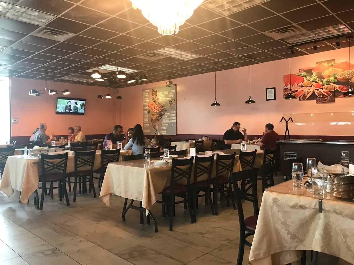 Essence Of India: Restaurant Photograph