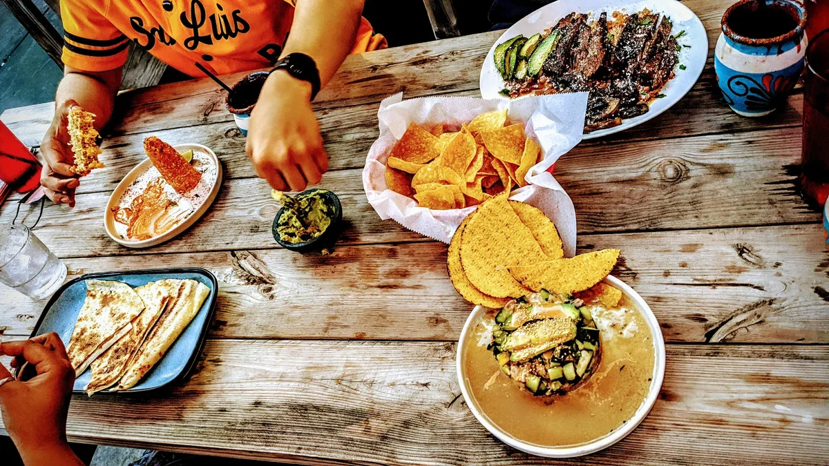 Mas Chingon: Restaurant Food And Dining Photo