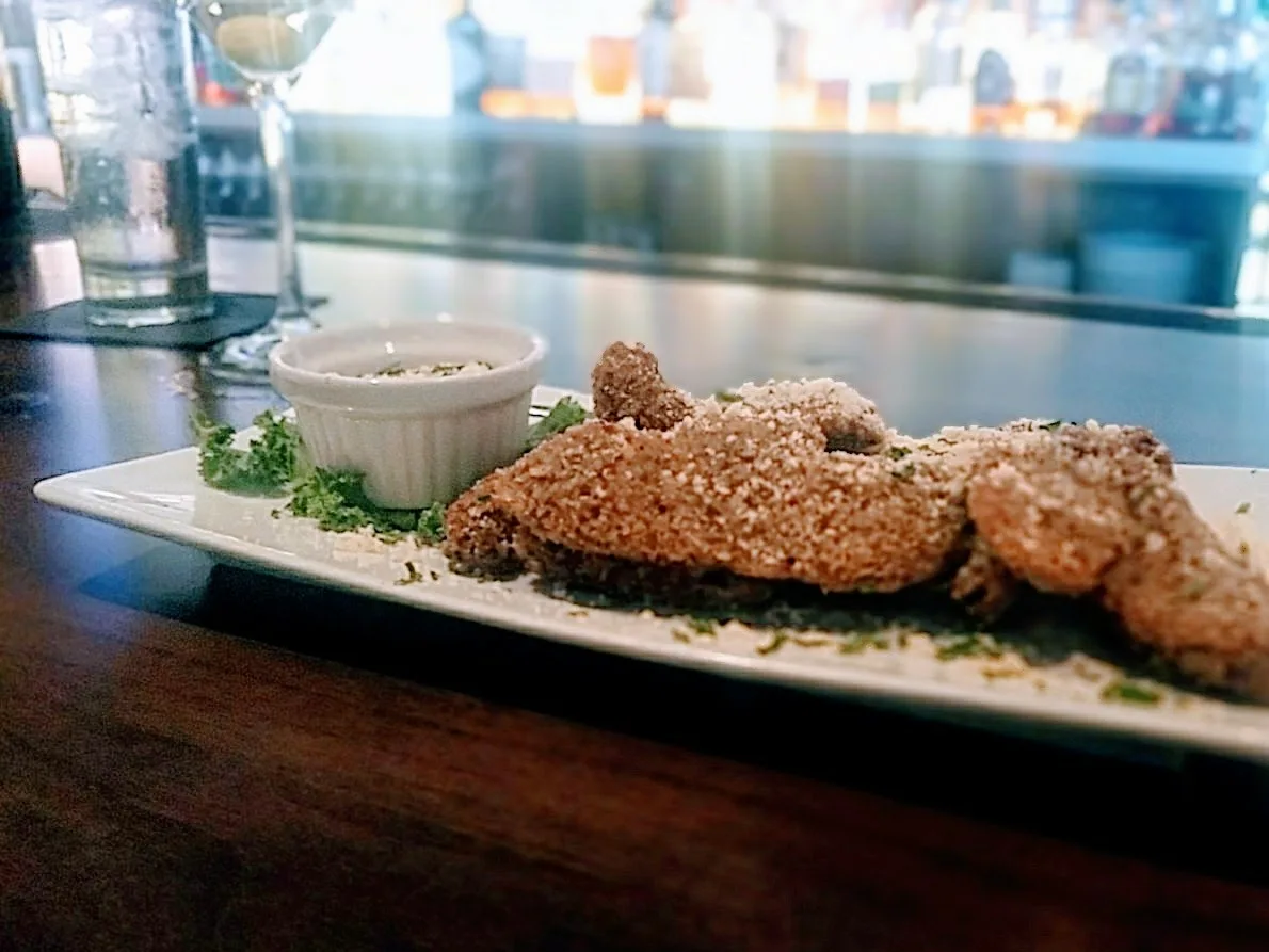 MōMō Pizzeria & Ristorante: Restaurant Food And Dining Photo