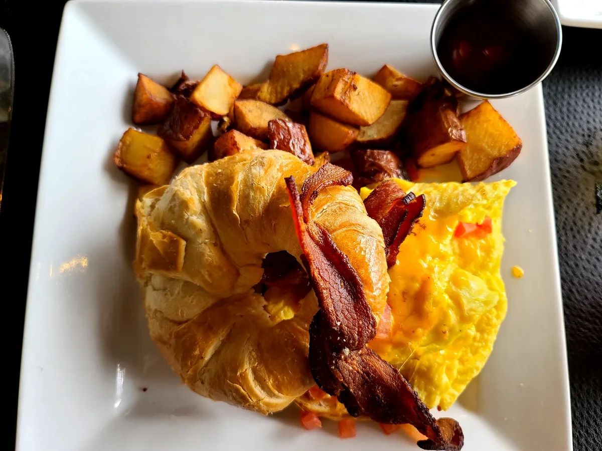 The Knick: Restaurant Food And Dining Photo