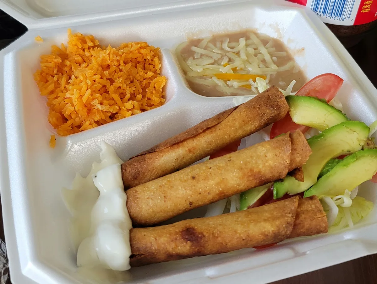 Tatazo Mexican Food Truck: Restaurant Food And Dining Photo