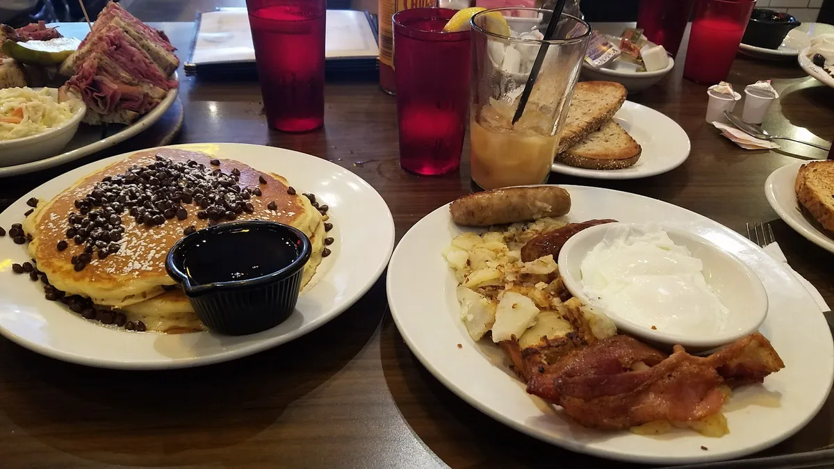 Eleven City Diner: Restaurant Photograph