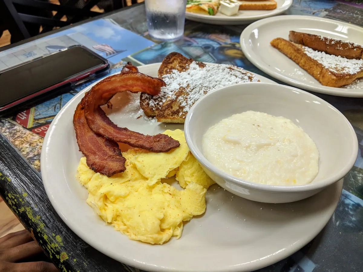 Simple Joe Cafe: Restaurant Food And Dining Photo