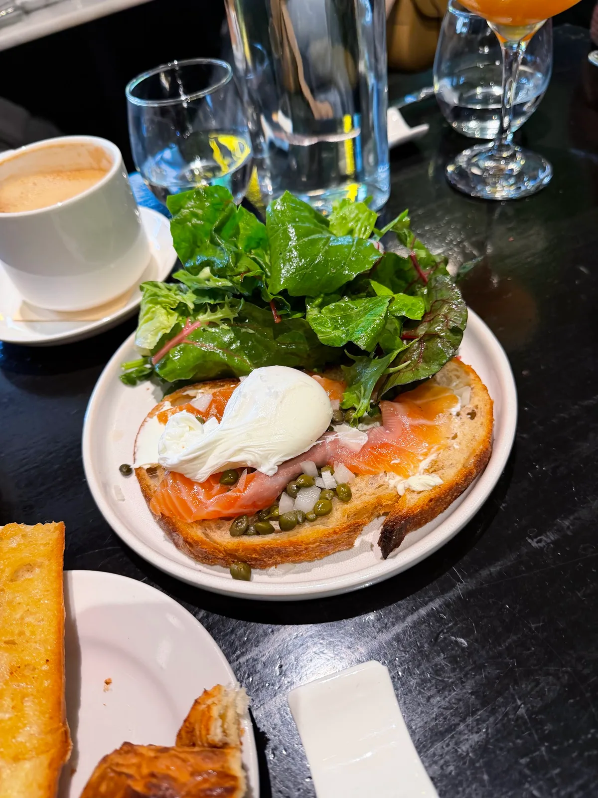 Bread & Butterfly: Restaurant Photograph