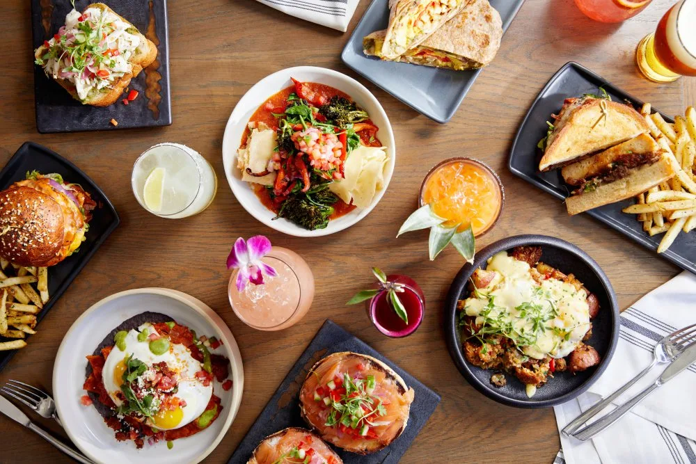 Pacific Hideaway: Restaurant Photograph