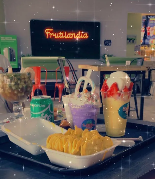 Frutilandia Country Club Dr.: Restaurant Food And Dining Photo