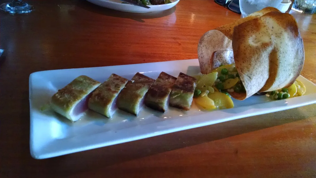 River Oaks Restaurant: Restaurant Food And Dining Photo