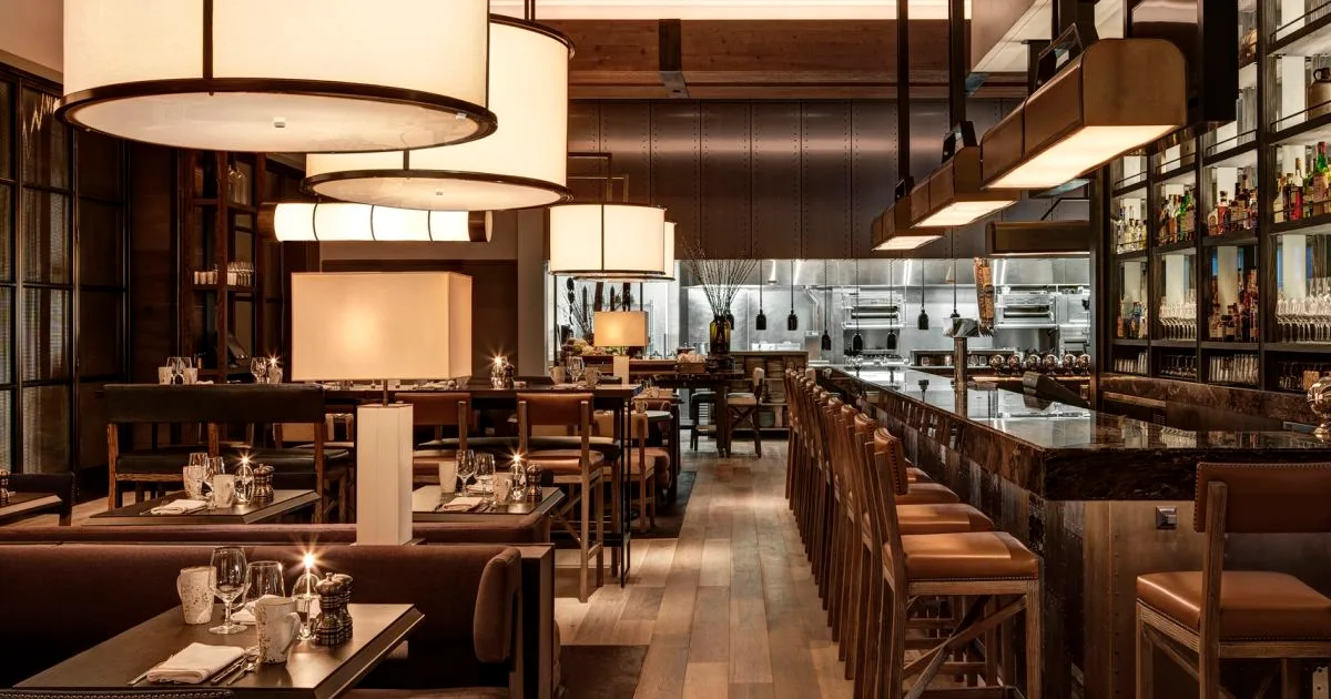 Bank & Bourbon: Restaurant Photograph