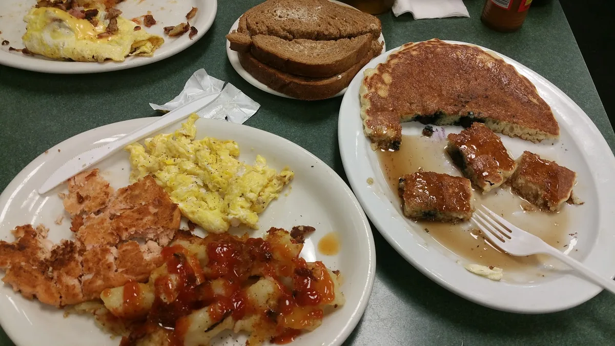 Jack & Mary's Restaurant: Restaurant Food And Dining Photo