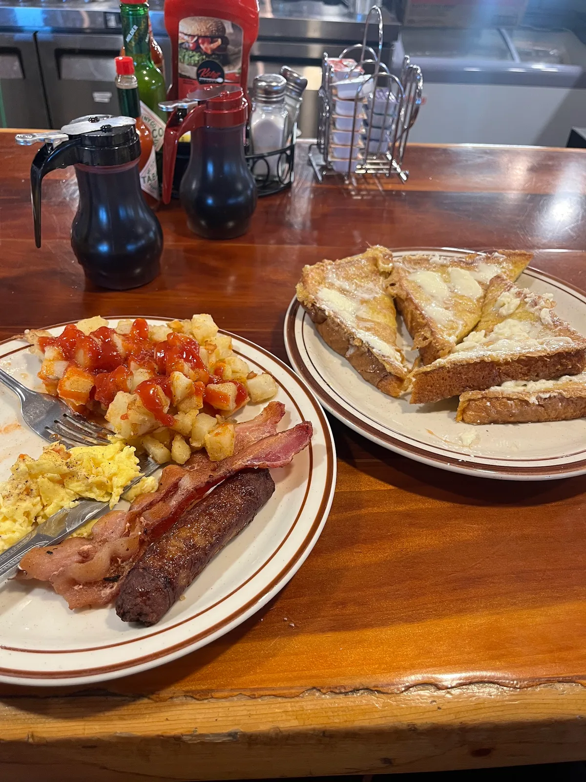 Annie's Cafe Riverside · Restaurant Photo From Google Maps