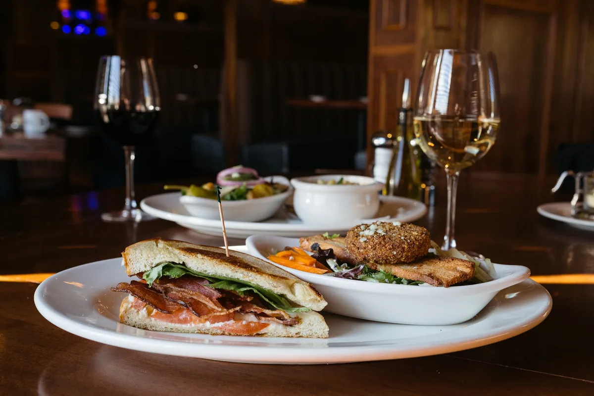 Johnny's Italian Steakhouse - Kansas City Metro Area: Restaurant Food And Dining Photo