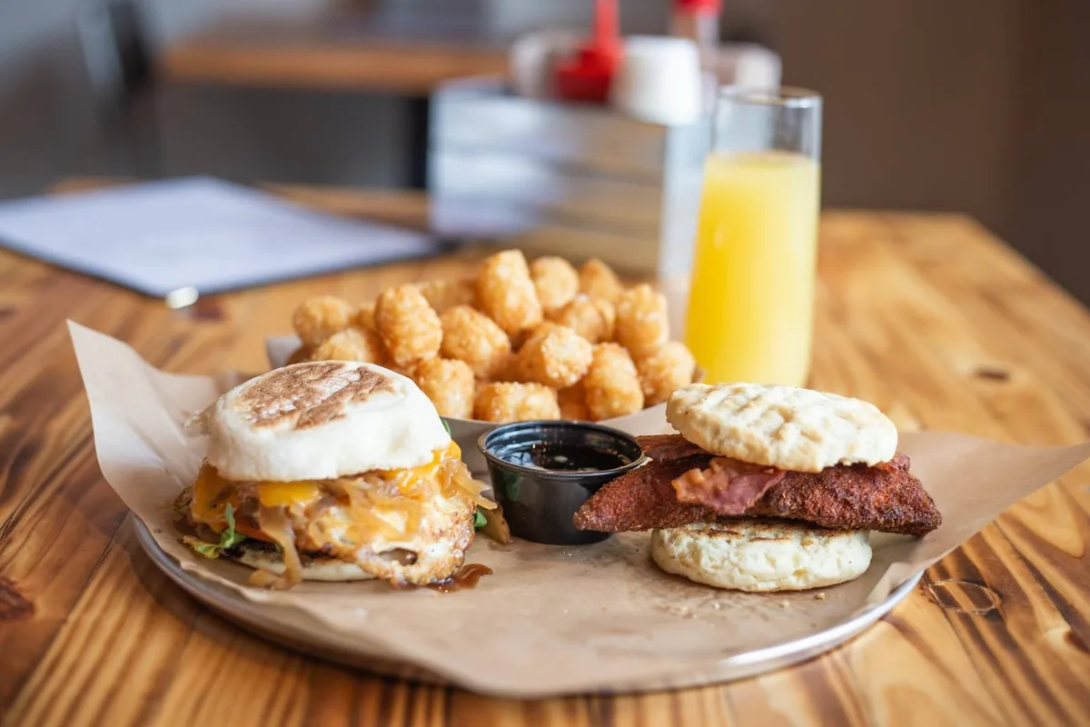 Craft Sliders + Beer: Restaurant Food And Dining Photo