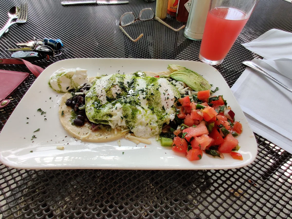 Jeffrey's Hillside Cafe: Restaurant Food And Dining Photo
