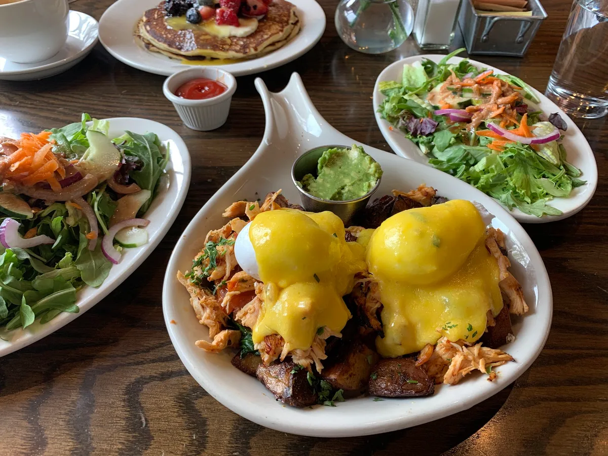 Cafe Luna: Restaurant Photograph