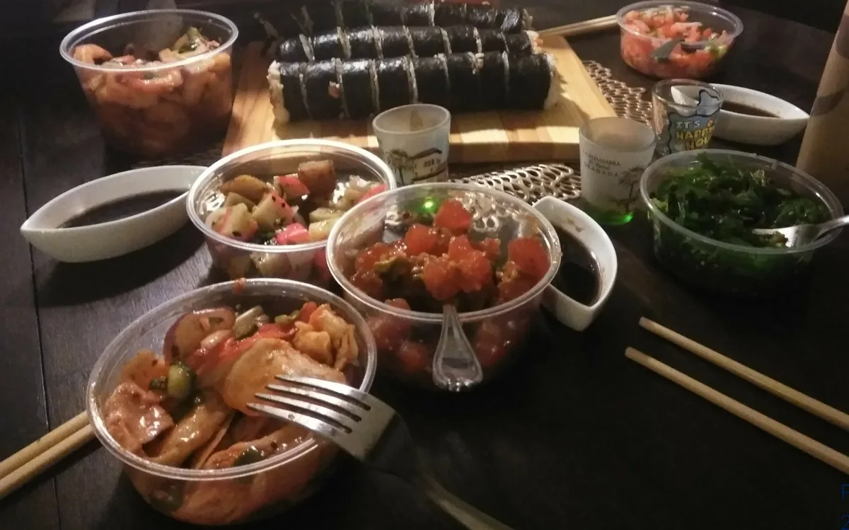 Poke Express: Restaurant Food And Dining Photo