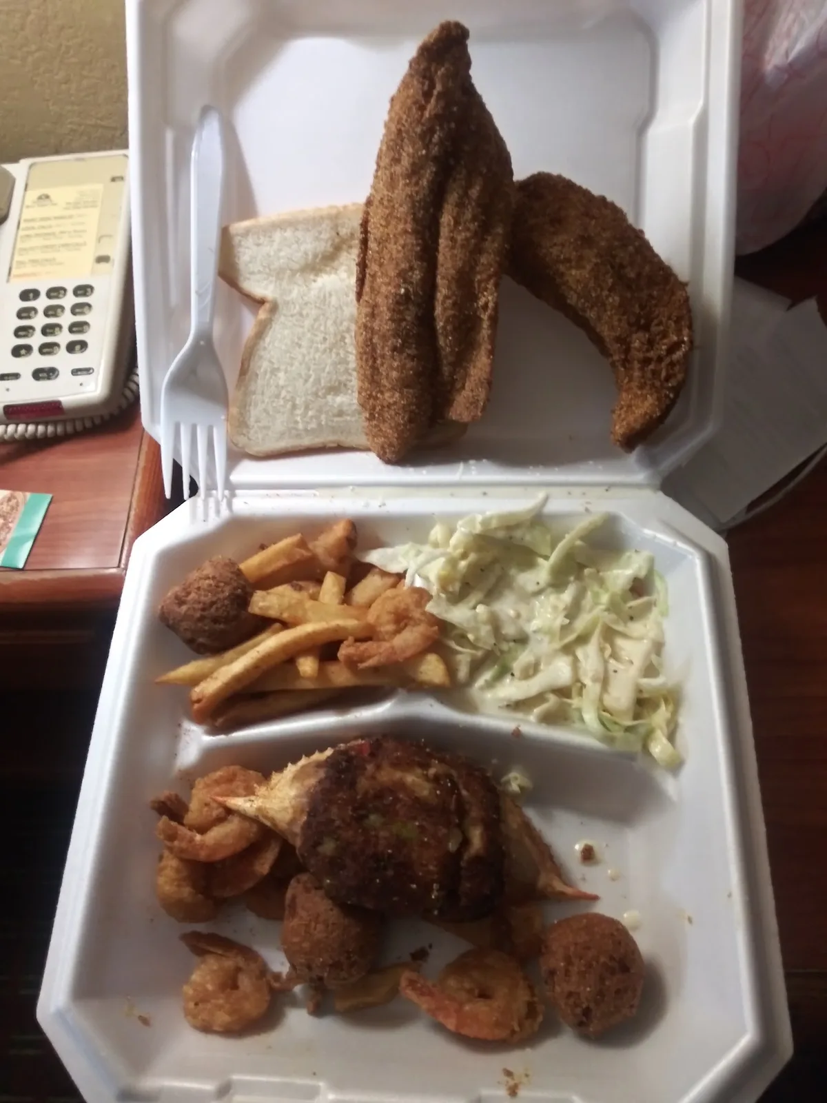 Elmore's Fish & Wings: Restaurant Food And Dining Photo